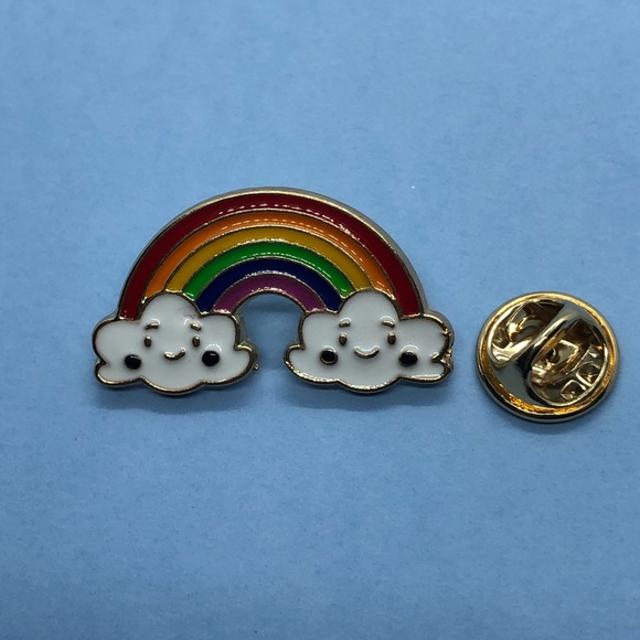 🌻10/$10🌻 Cloud Rainbow Enamel Pin - Picture 7 of 10